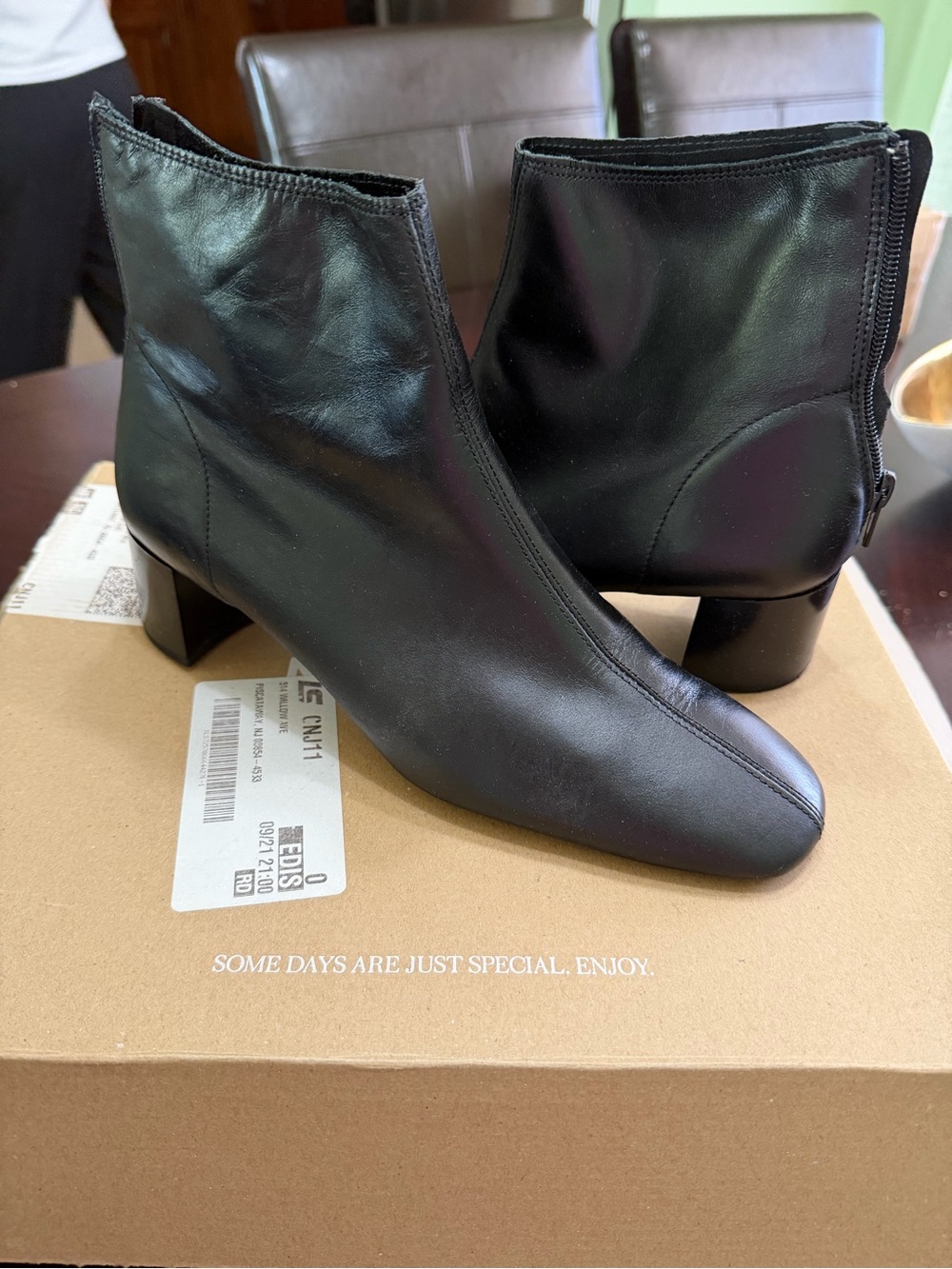 Black Leather Ankle Boots - MANGO